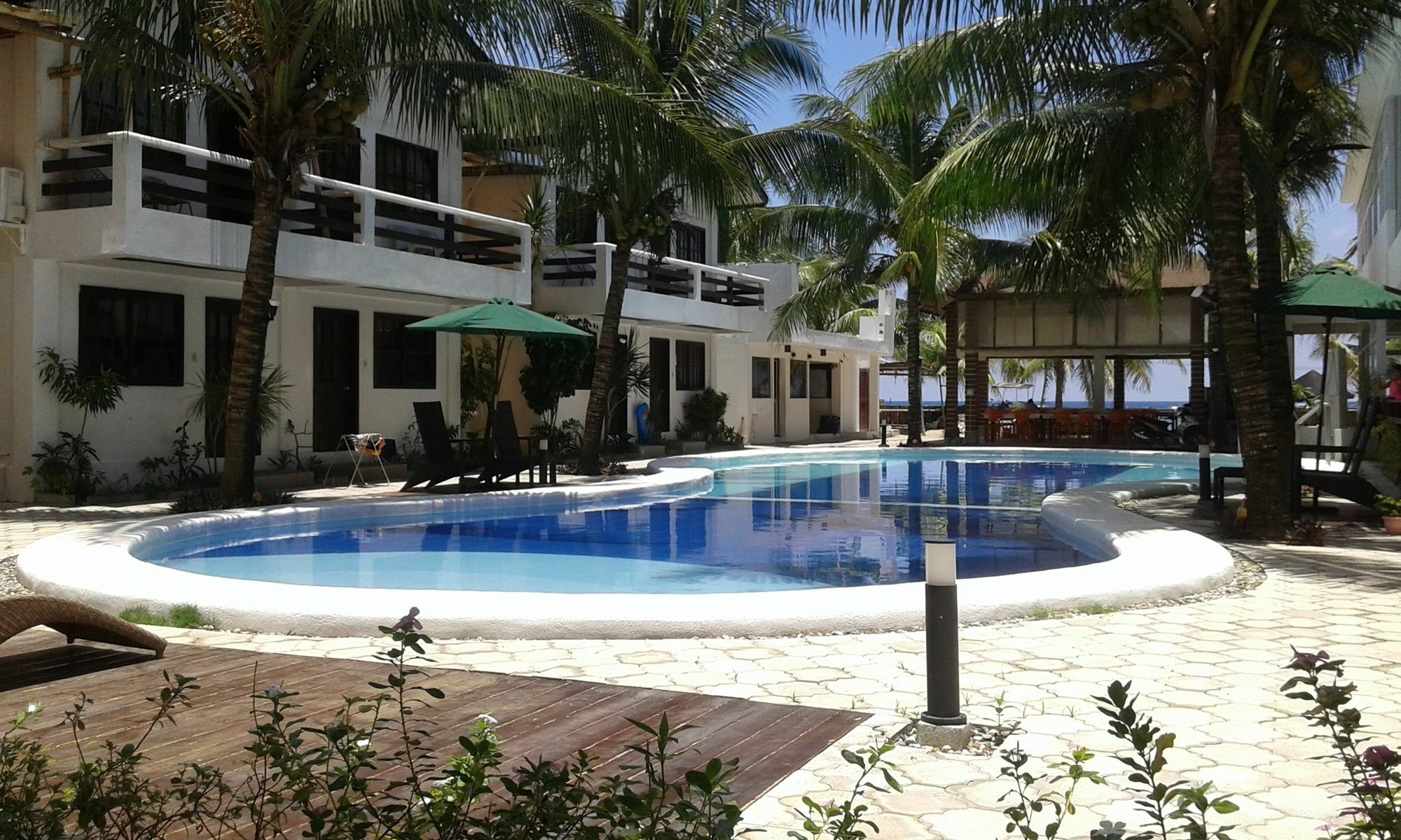 Feliness Resort Manoc-Manoc Eksteriør billede