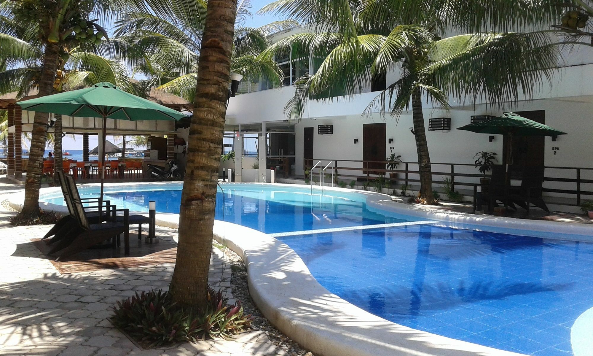 Feliness Resort Manoc-Manoc Eksteriør billede