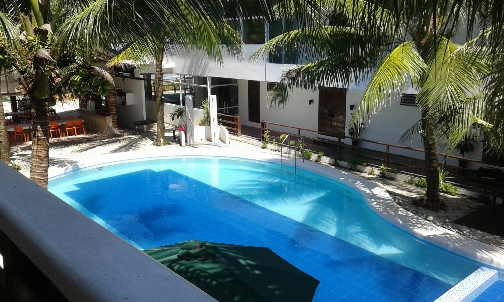 Feliness Resort Manoc-Manoc Eksteriør billede